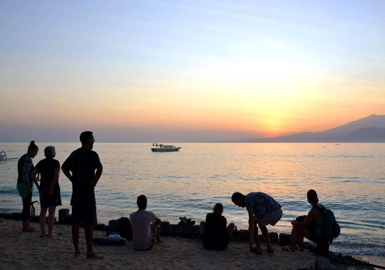 The Rabbit Tree Hostel Gili Meno Ngoại thất bức ảnh